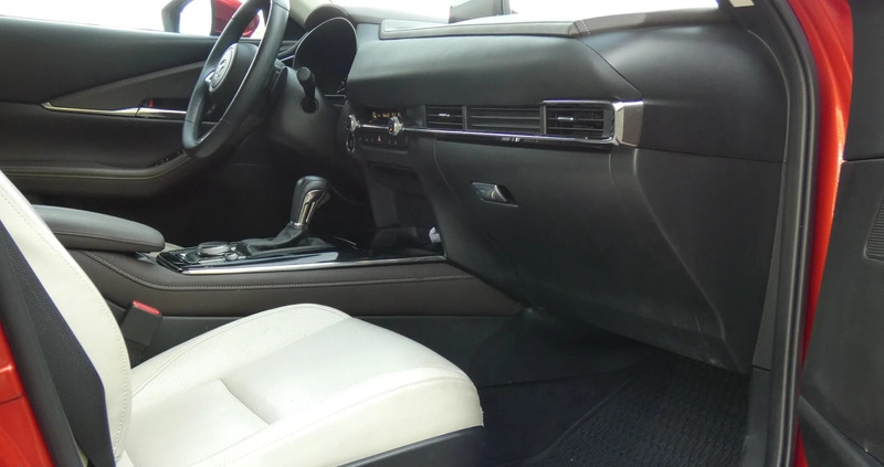 Mazda CX-30 cena 114900 przebieg: 31900, rok produkcji 2019 z Biały Bór małe 232